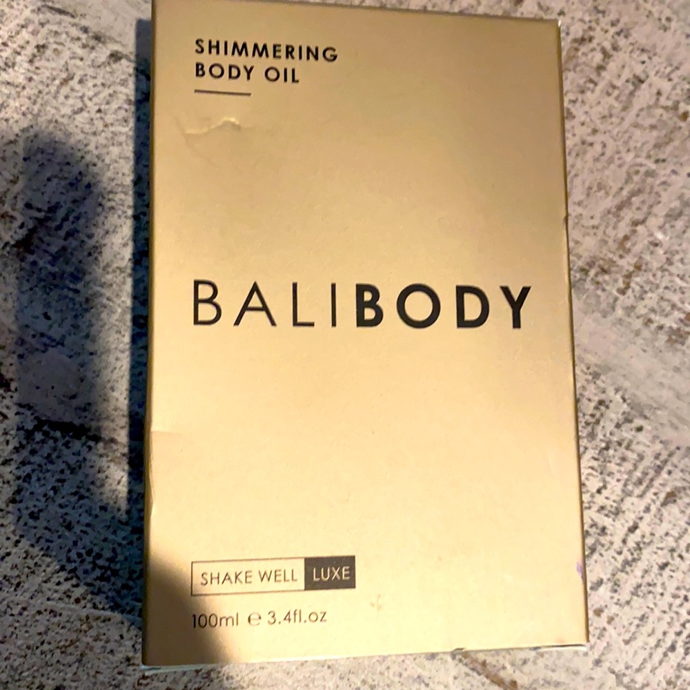 Bali body body oil shimmer